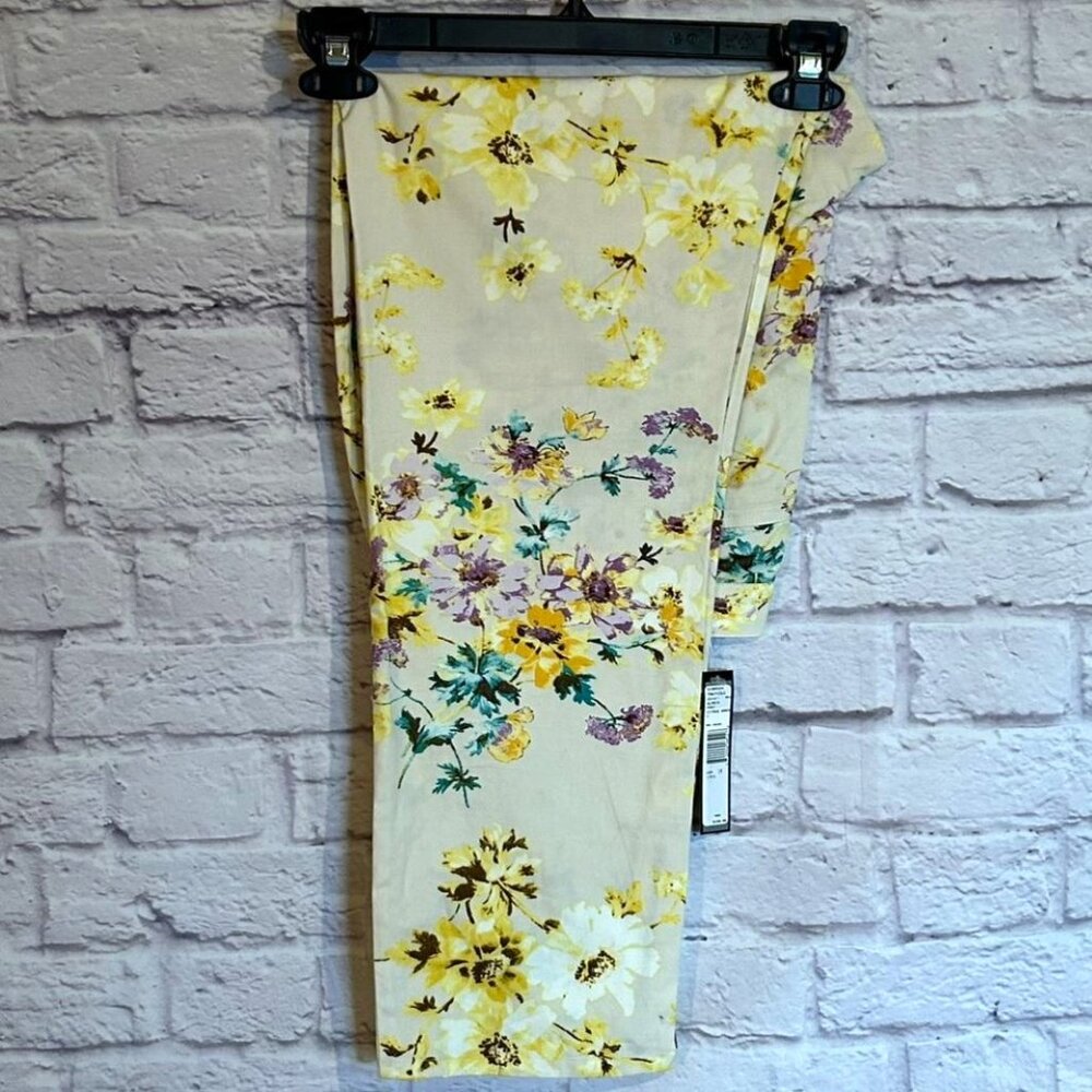 T.Tahari Citrus Garden Floral print Gloria Ankle Zip Pants